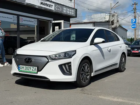Hyundai Ioniq